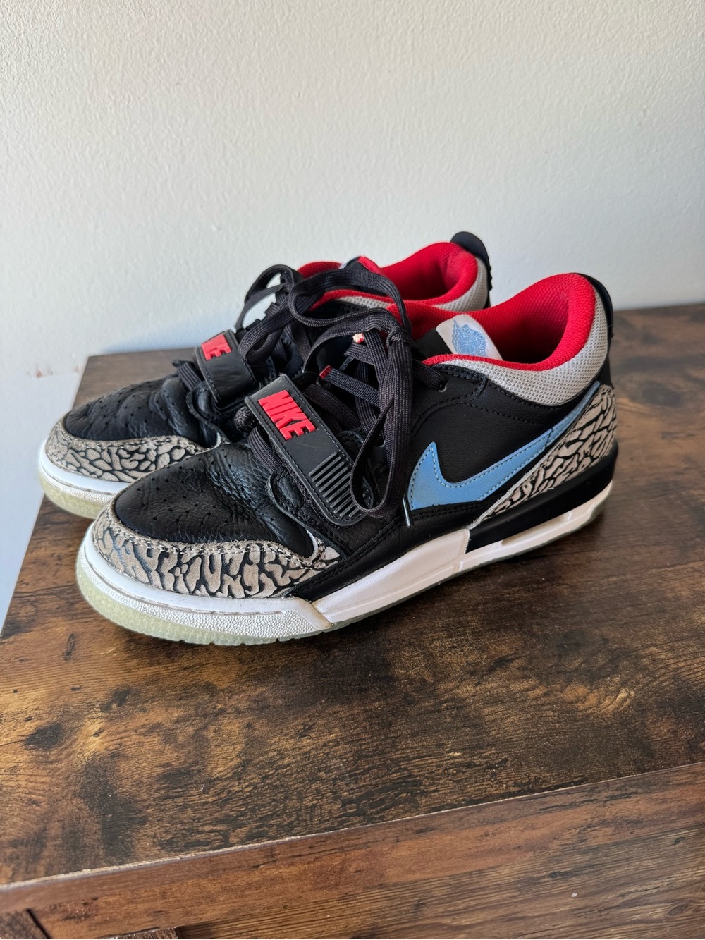Nike Air Jordan Legacy 312 Low GS Black Cement Ice Blue Size 7Y Women’s 8.5